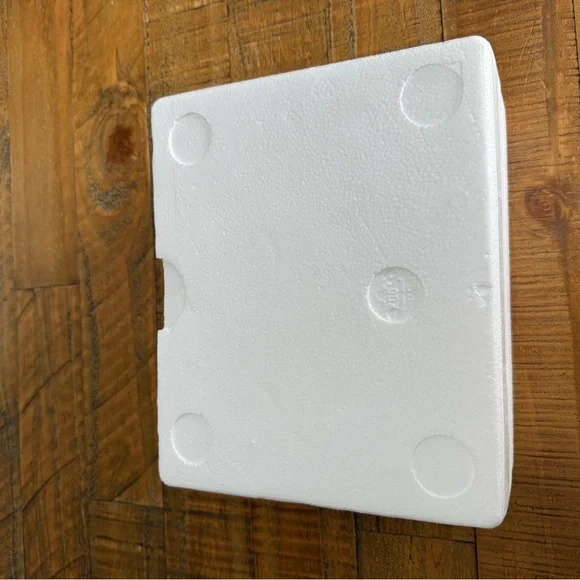 The Trail Of Painted Ponies In A Manger RETIRED Christmas Collectible - Picture 11 of 12